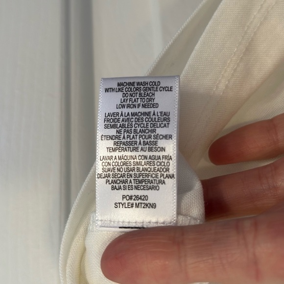 NWT BOBEAU V Neck white top blouse dolman cap sleeves women's size XS NEW - Picture 7 of 7